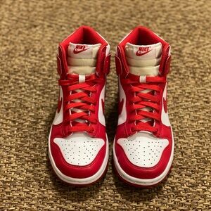Nike Dunk High Championship (white tongue tag) size 5.5 Youth